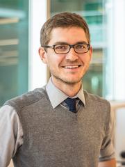 Dr Marcin Sowa