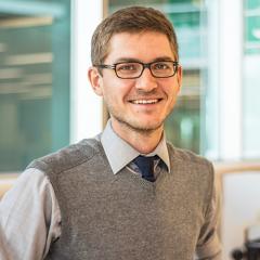 Dr Marcin Sowa